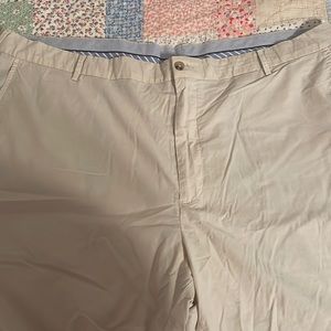 Mens Peter Millar size 46 shorts
